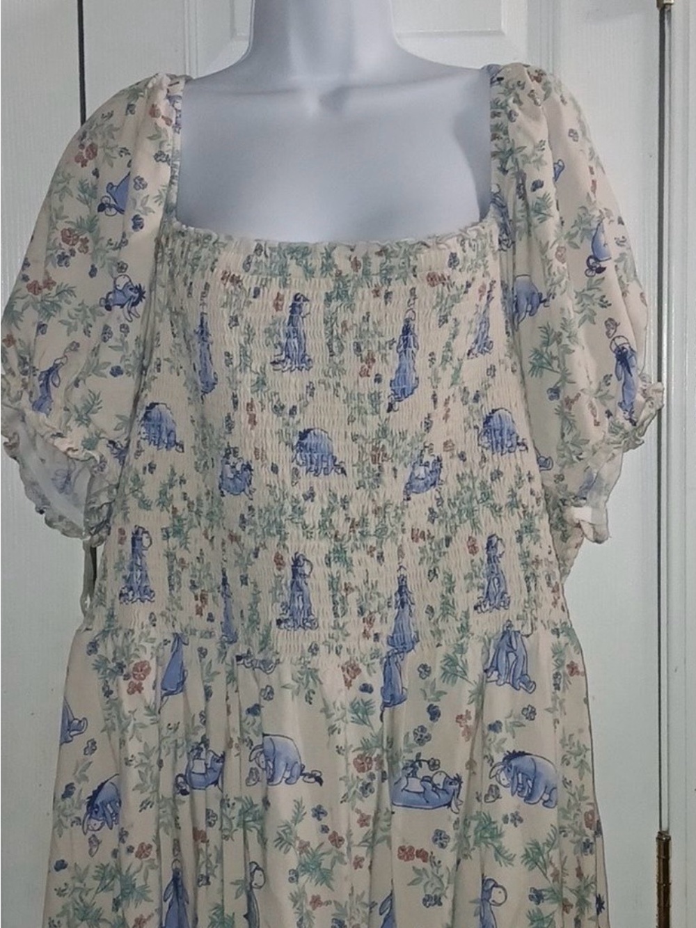 Disney Box Lunch Eeyore Floral Smock Dress hidden pockets Sz 4 (4x 24/26) EUC - Picture 2 of 5
